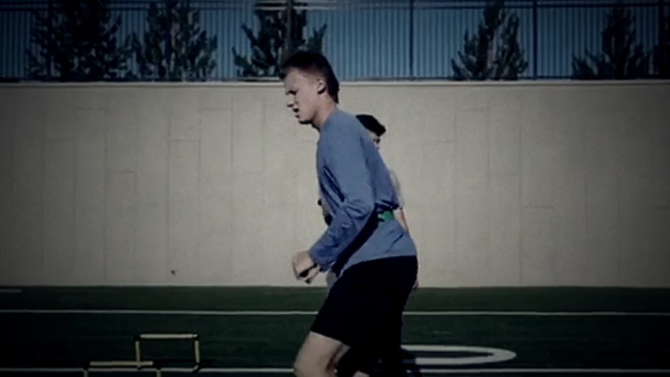 Athlete working through a speed drill at Elite